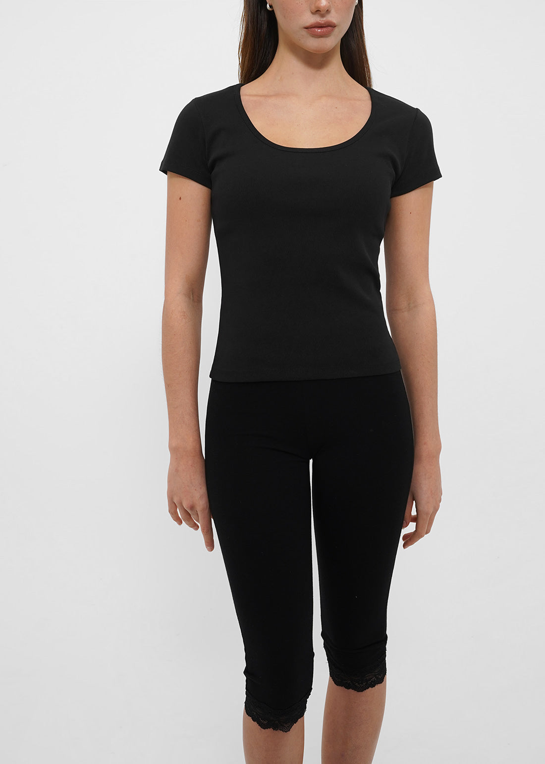 STANDARD SLIM U-NECK SHORT SLEEVE TEE 1