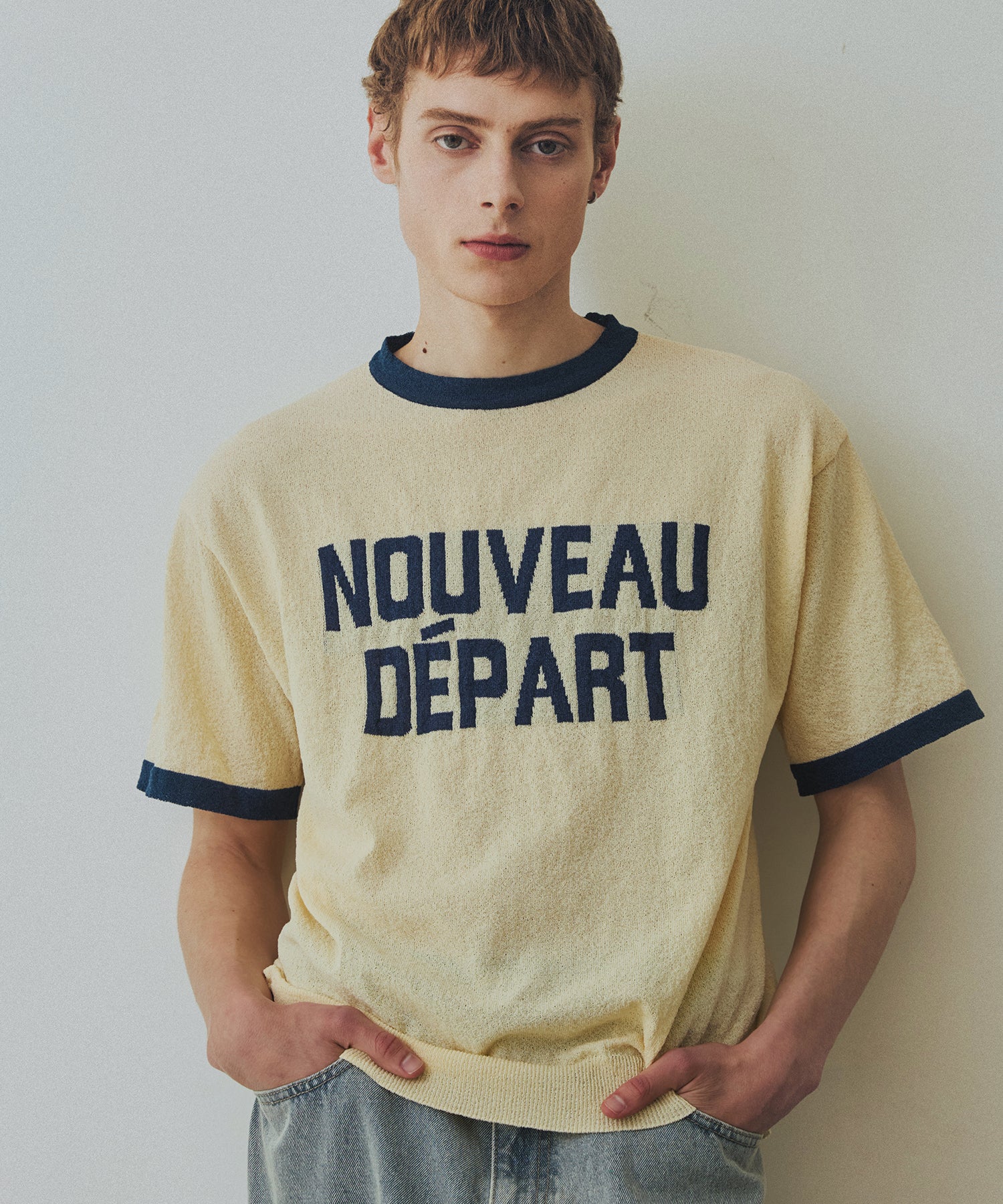 LETTERING SHORT SLEEVE COLOR BLOCK RINGER TEE - YELLOW