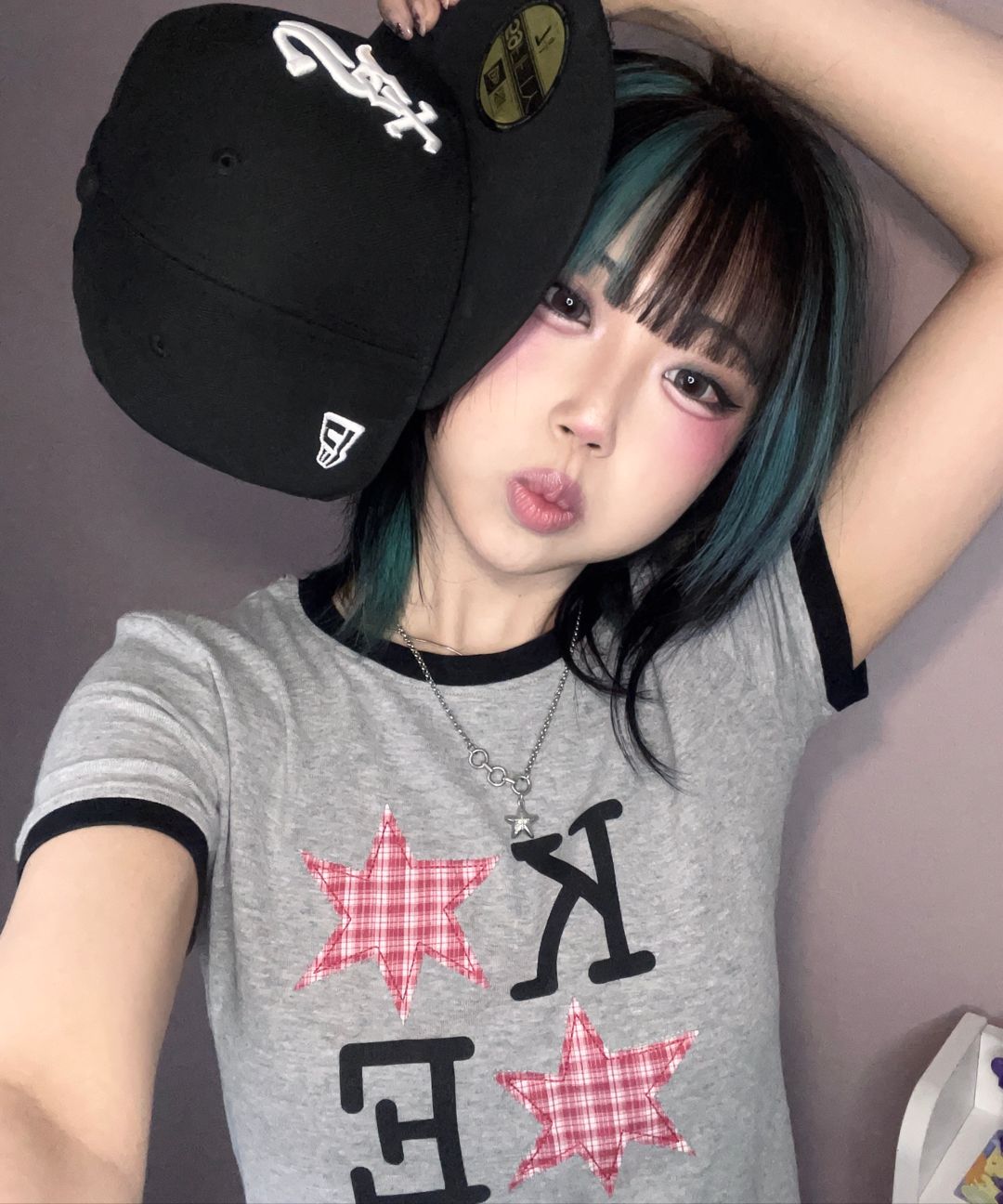 KE TWO STAR PATCH RINGER SHORT-SLEEVE T-SHIRT