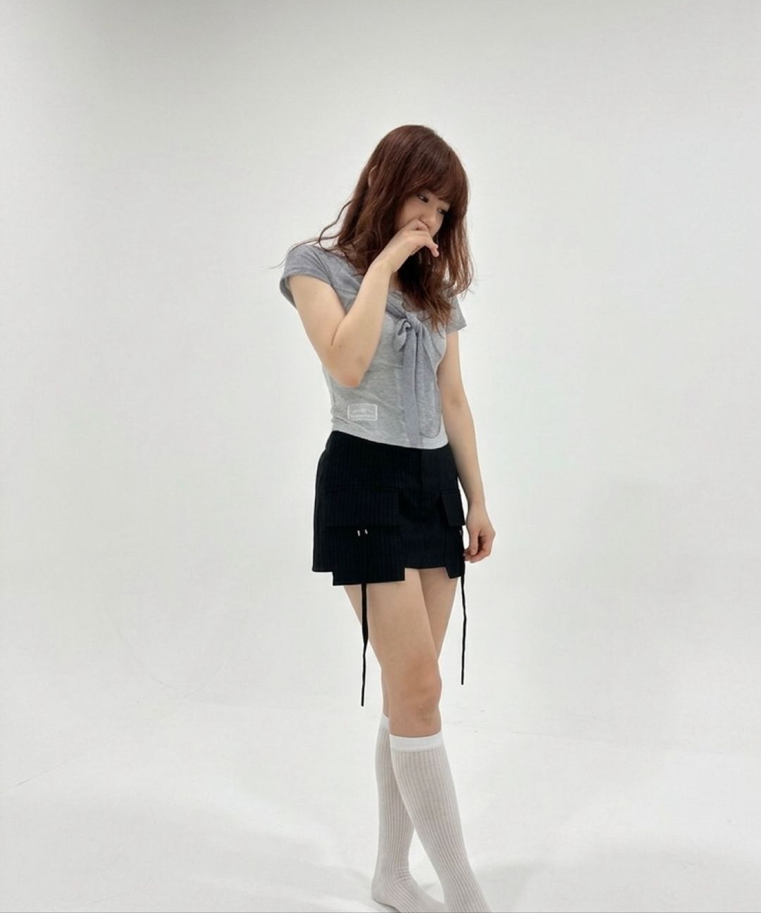 LACE RIBBON CONTRAST T-SHIRT