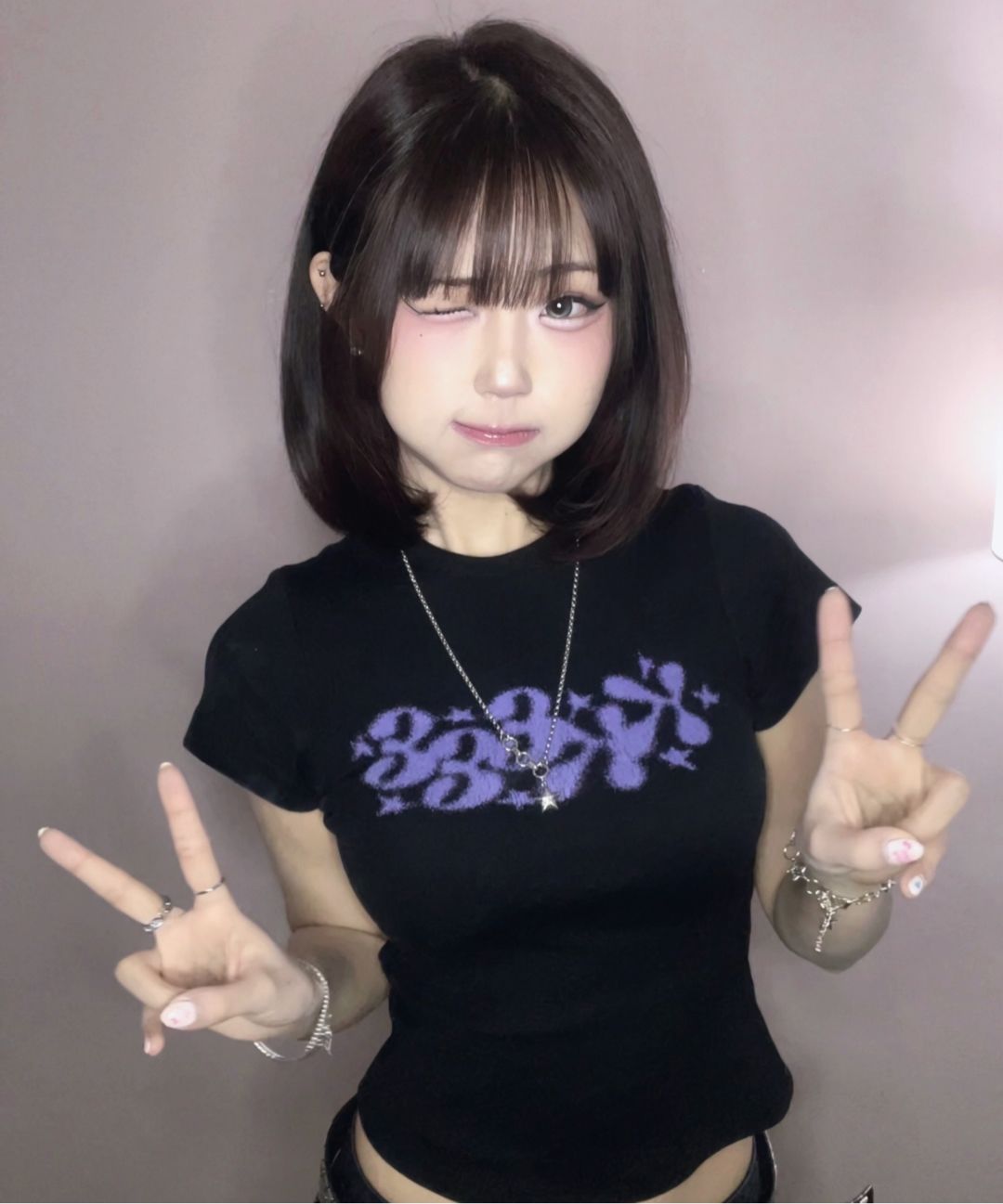 SPRAY TWINKLE SLIM SHORT-SLEEVE T-SHIRT