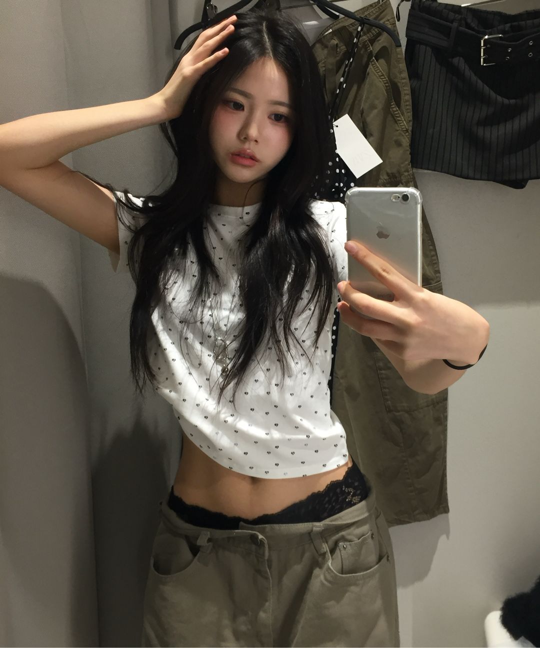 SIGNATURE DOT SLIM SHORT-SLEEVE T-SHIRT
