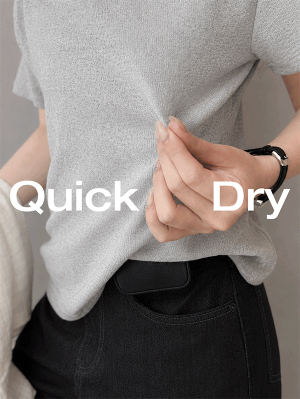 MOISTURE SKIN-FIT TEE additional