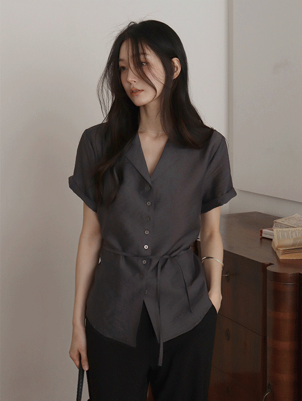 MOISTURE SKIN-FIT TEE additional