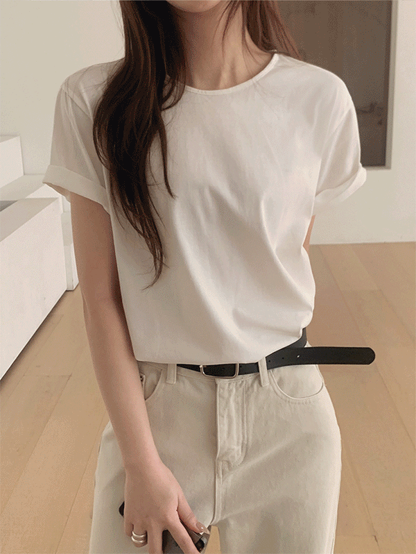 MOISTURE SKIN-FIT TEE additional